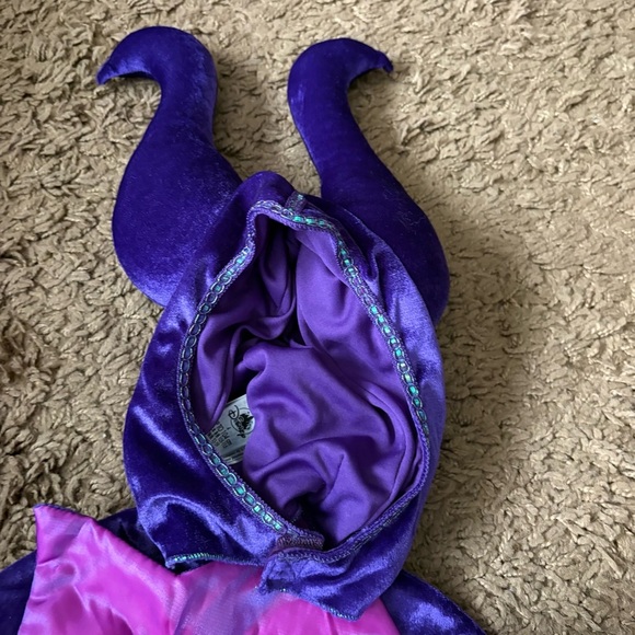 Disney Store Maleficent Costume W/ Head Piece Purple Sz 4 Kids Halloween Villain - Picture 5 of 7